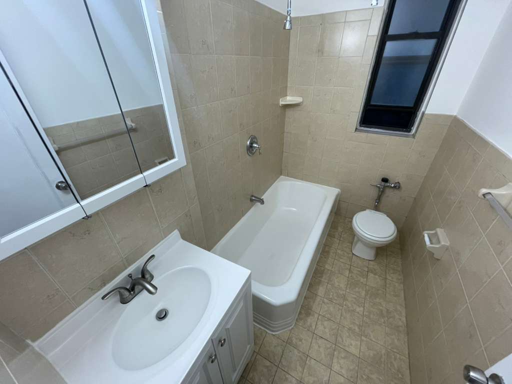 Apartment 102nd Street Queens, NY 11374, MLS-RD5492-19