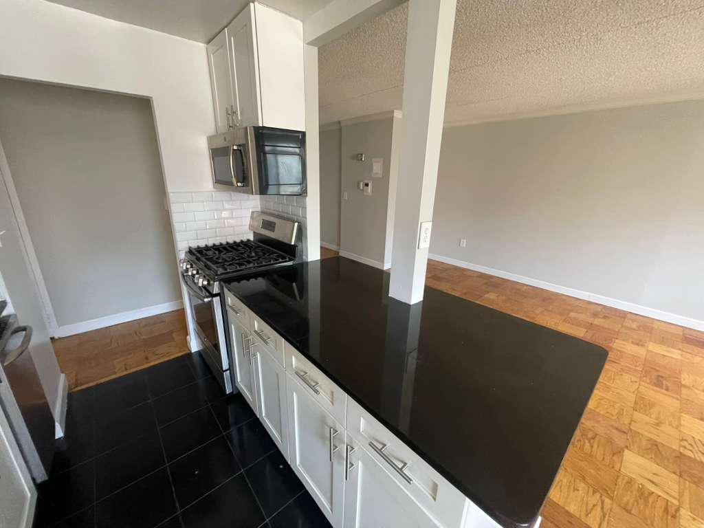 Apartment 98th Place  Queens, NY 11374, MLS-RD5493-4