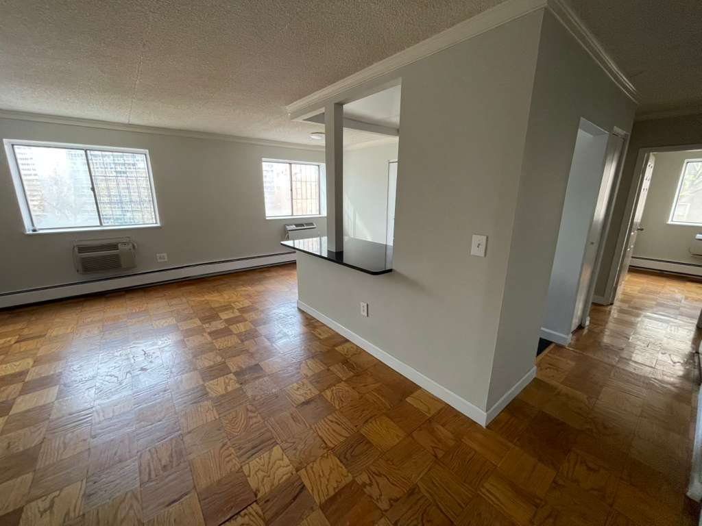 Apartment 98th Place  Queens, NY 11374, MLS-RD5493-10