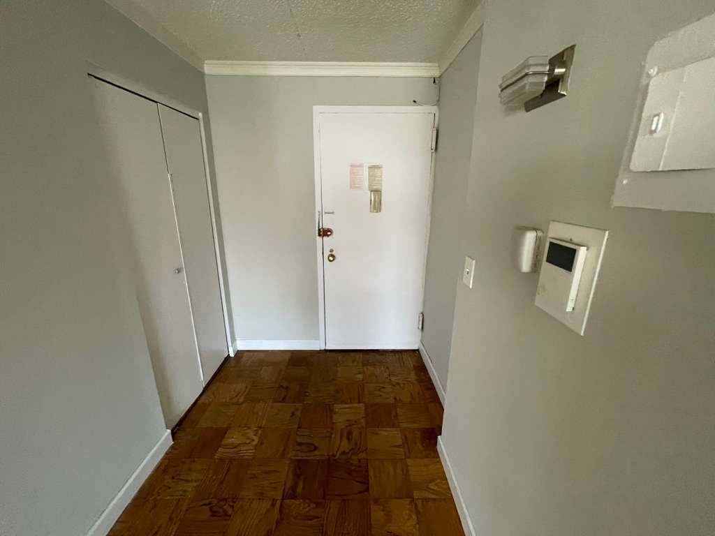 Apartment 98th Place  Queens, NY 11374, MLS-RD5493-11