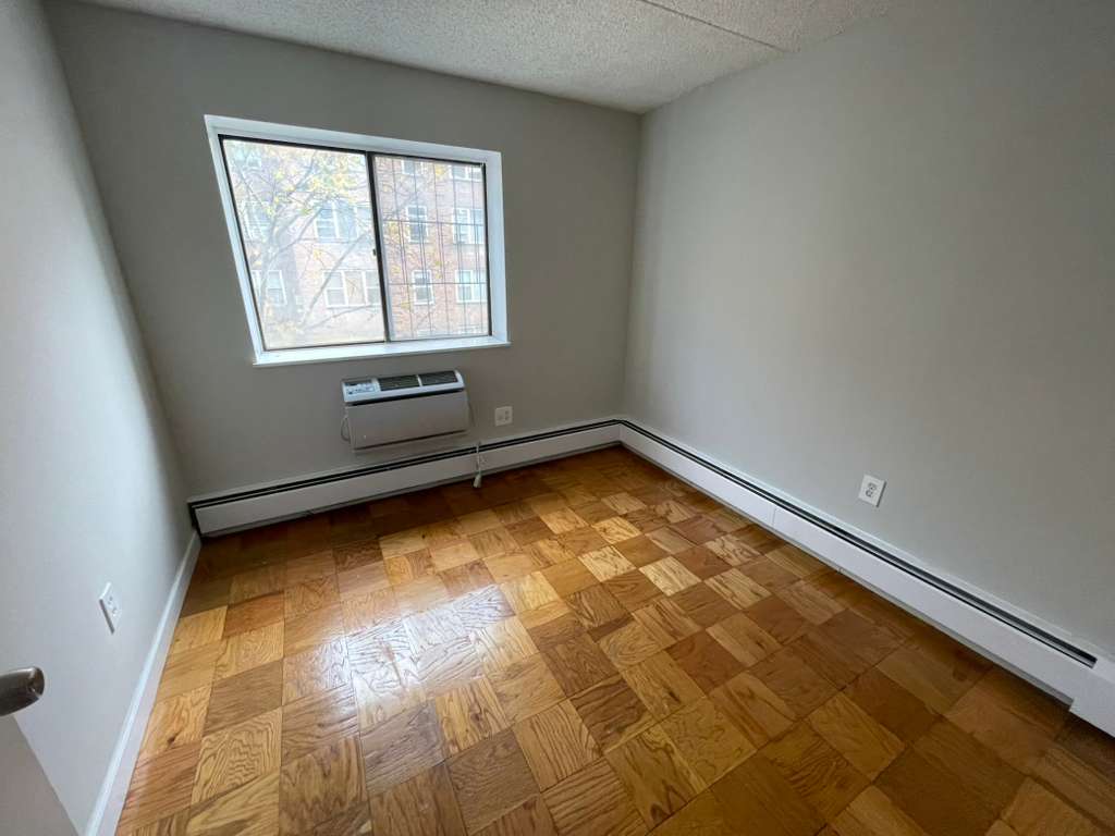 Apartment 98th Place  Queens, NY 11374, MLS-RD5493-13