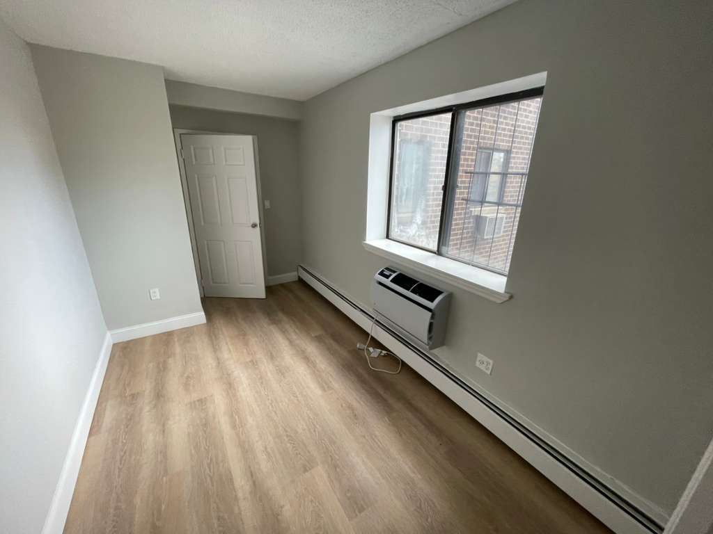 Apartment 98th Place  Queens, NY 11374, MLS-RD5494-20