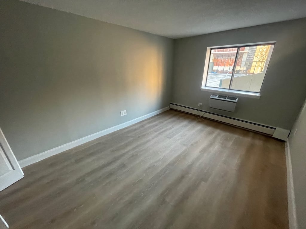 Apartment 98th Place Queens, NY 11374, MLS-RD5496-18