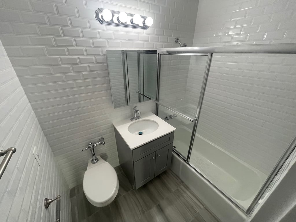 Apartment 98th Place  Queens, NY 11374, MLS-RD5496-20