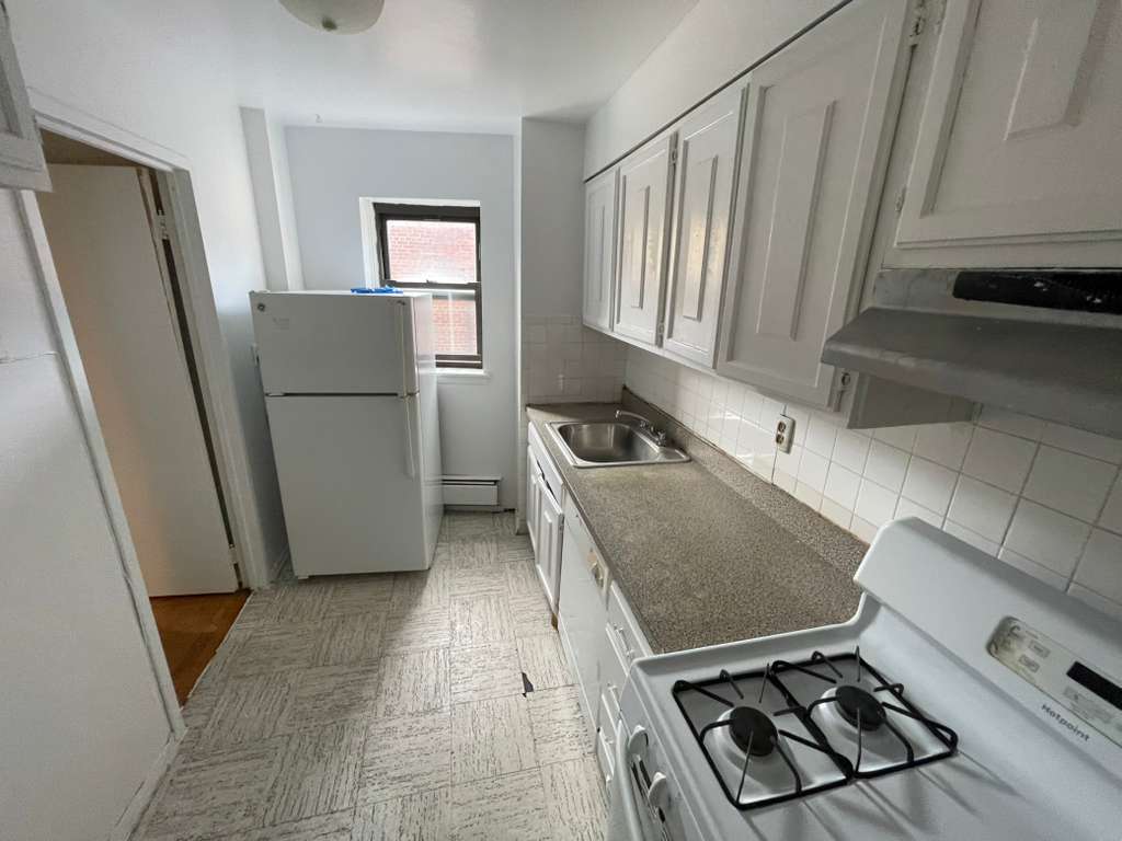 Apartment 98th Place  Queens, NY 11374, MLS-RD5497-2