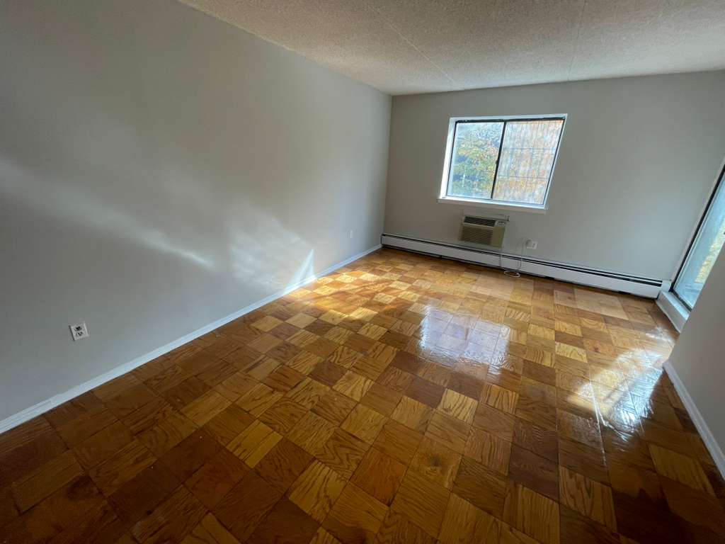 Apartment 98th Place  Queens, NY 11374, MLS-RD5497-9