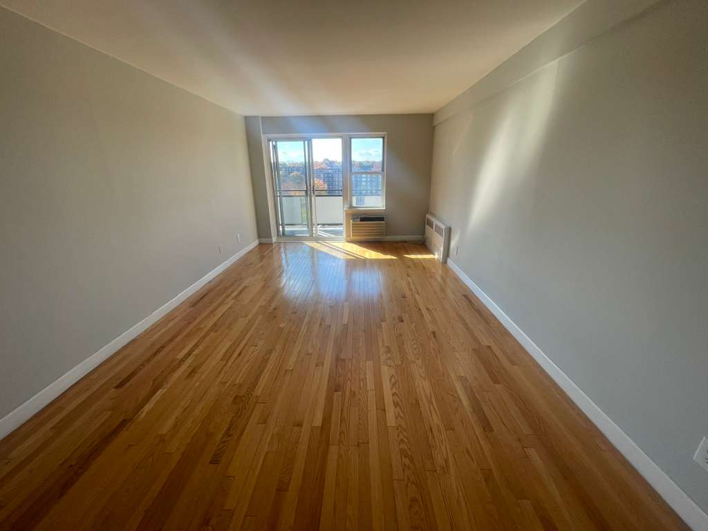 Apartment Bell Blvd Queens, NY 11360, MLS-RD5499-8