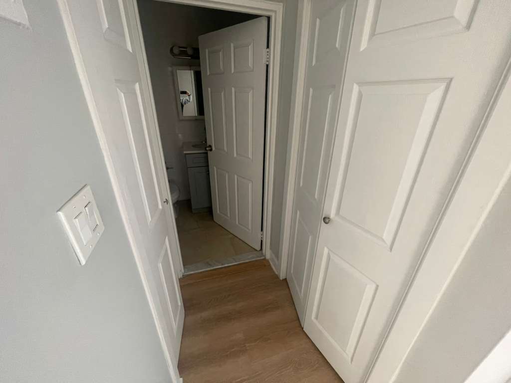 Apartment Bell Blvd Queens, NY 11360, MLS-RD5502-17