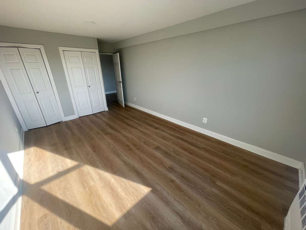 Apartment Bell Blvd  Queens, NY 11360, MLS-RD5502-20