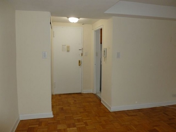 Apartment 83rd Avenue  Queens, NY 11415, MLS-RD5507-7