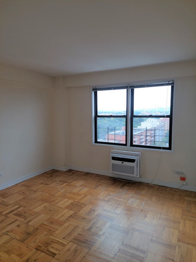 Apartment 67th Avenue  Queens, NY 11374, MLS-RD5510-3