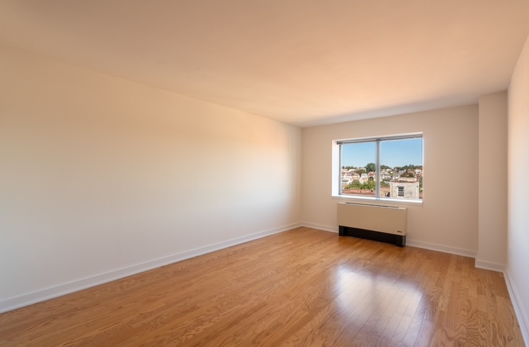 Apartment 89th Avenue  Queens, NY 11432, MLS-RD5515-4