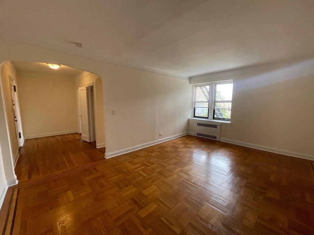 Apartment Highland Avenue Queens, NY 11432, MLS-RD5517-13