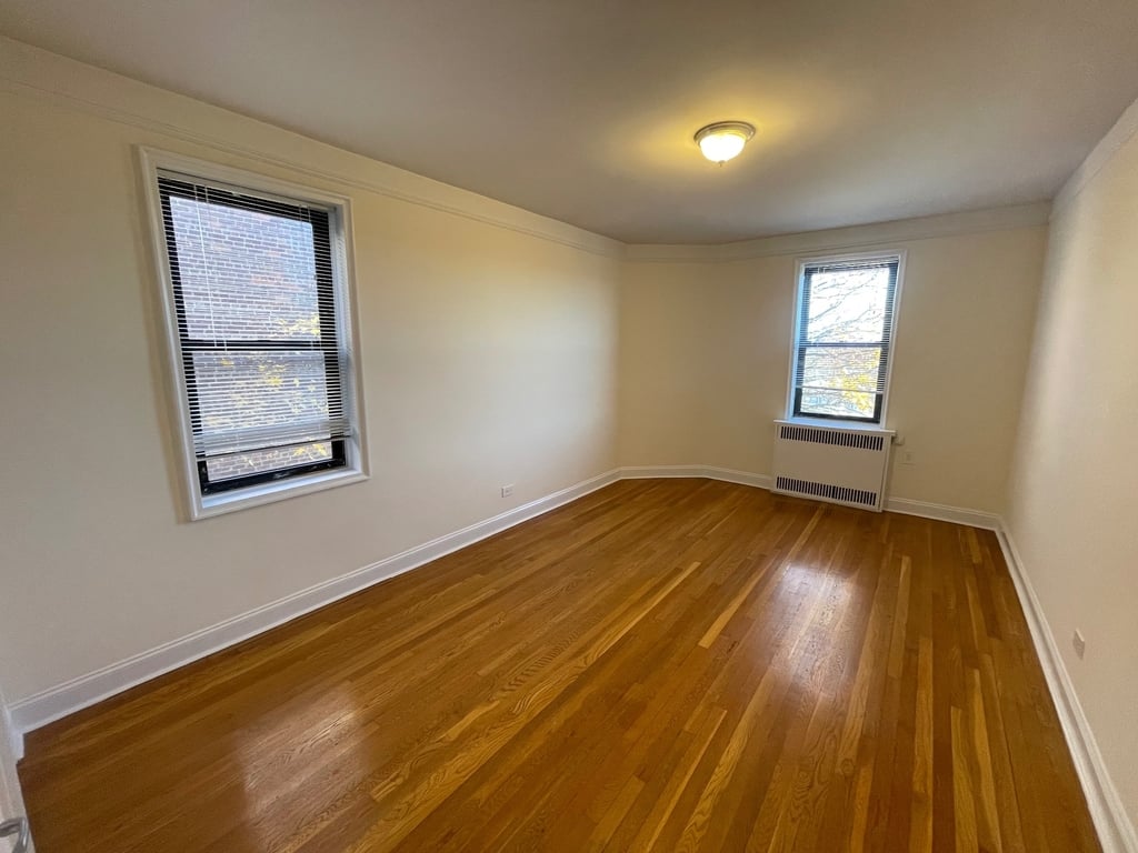 Apartment 167th Street  Queens, NY 11358, MLS-RD5518-18
