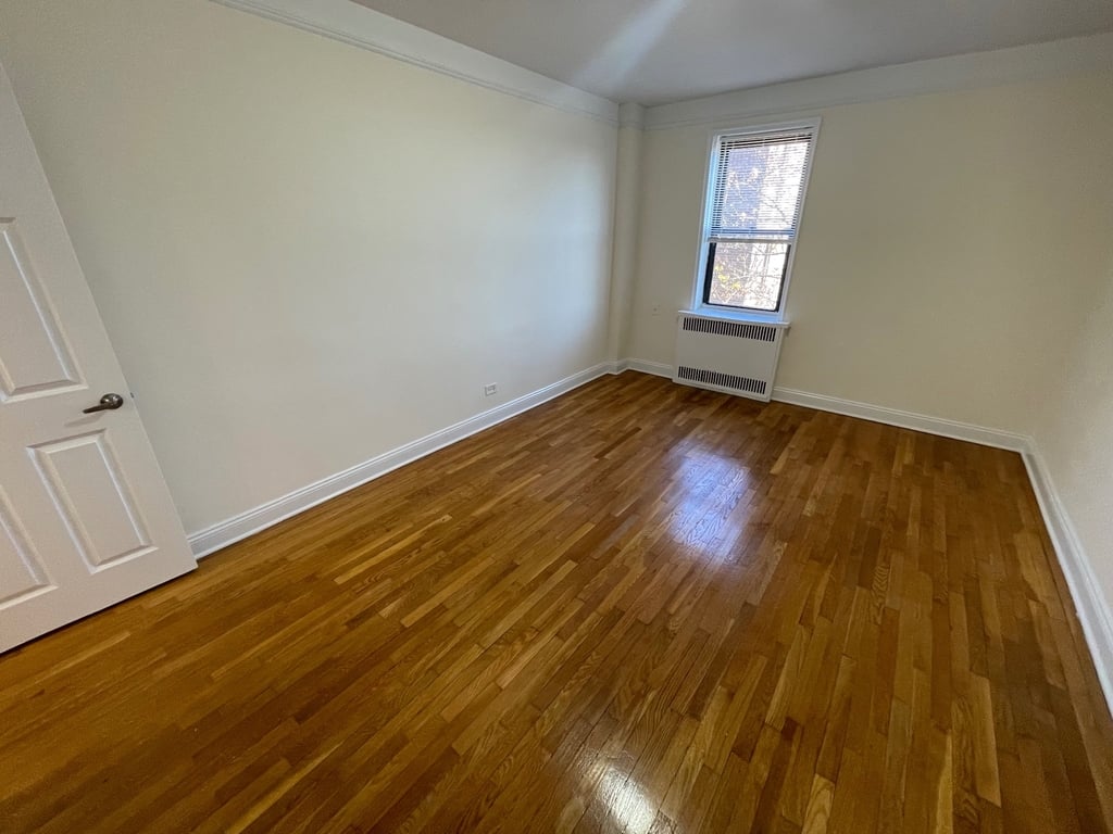 Apartment 167th Street  Queens, NY 11358, MLS-RD5519-2