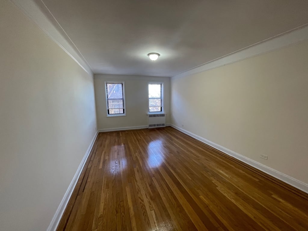 Apartment 167th Street  Queens, NY 11358, MLS-RD5519-11