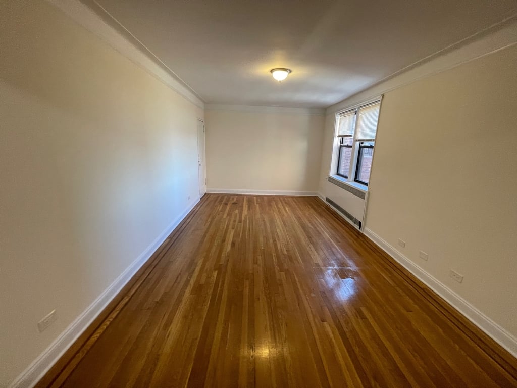 Apartment 167th Street  Queens, NY 11358, MLS-RD5520-11