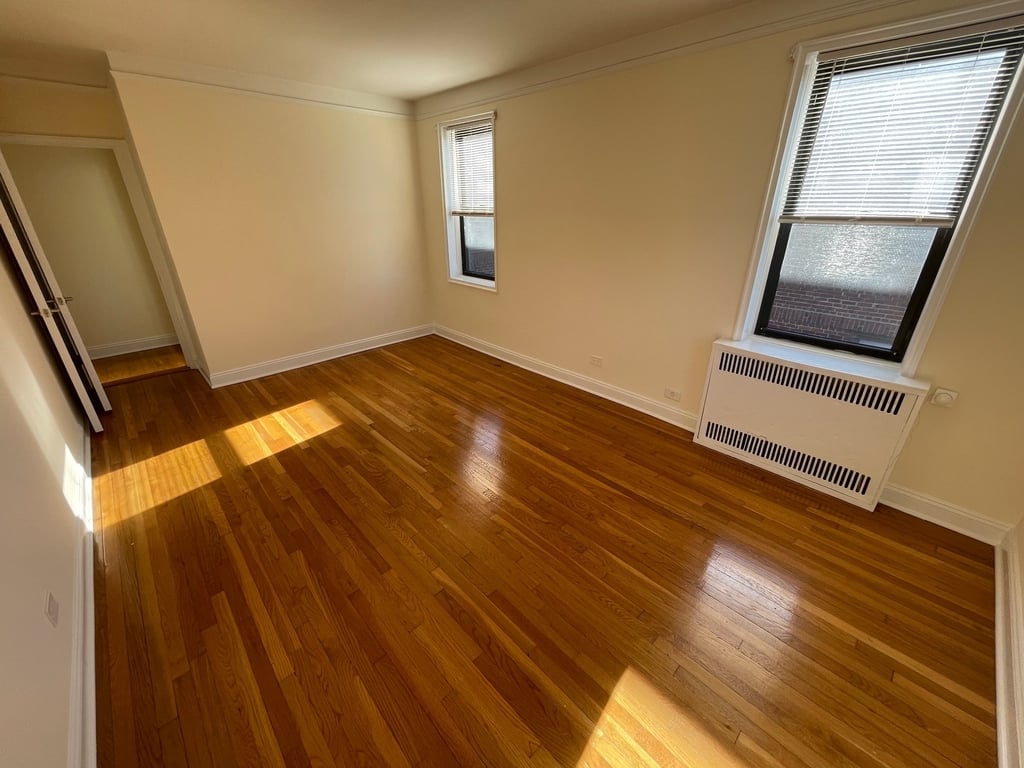 Apartment 167th Street  Queens, NY 11358, MLS-RD5520-20