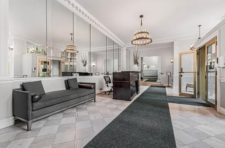 Yellowstone Blvd Queens, NY 11375, MLS-RD5521-4