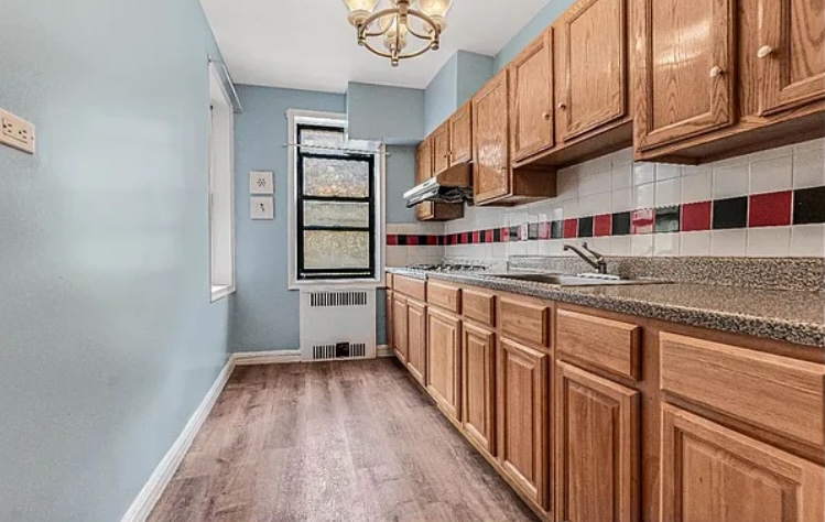 Yellowstone Blvd Queens, NY 11375, MLS-RD5521-14