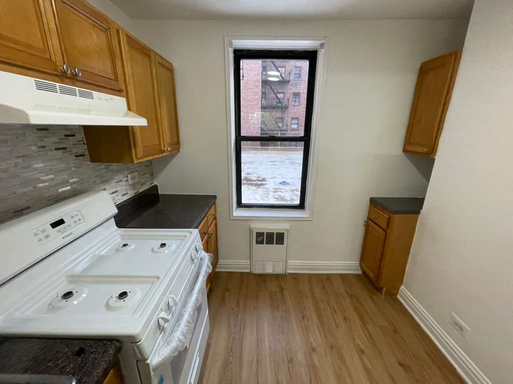 Apartment 67th Avenue  Queens, NY 11375, MLS-RD5522-5