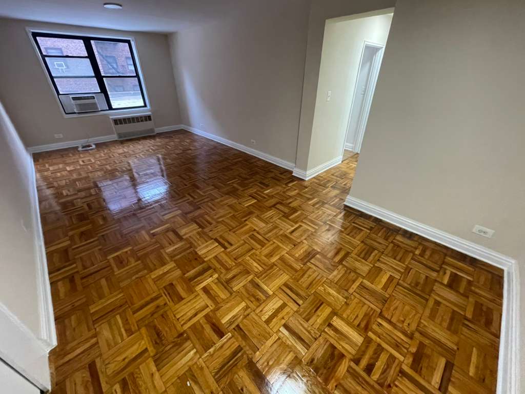 Apartment 67th Avenue  Queens, NY 11375, MLS-RD5522-9