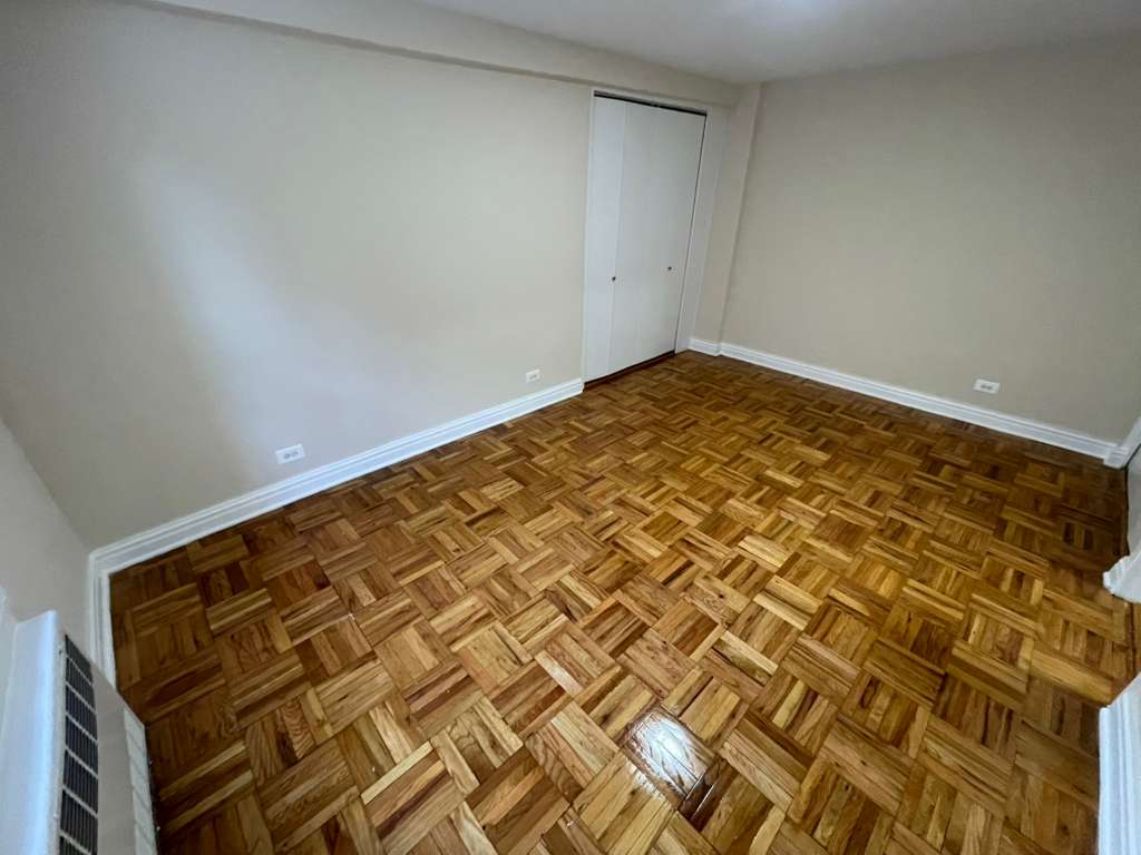 Apartment 67th Avenue  Queens, NY 11375, MLS-RD5522-20