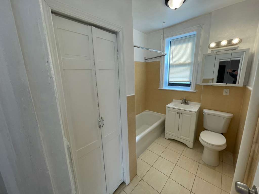 Apartment Sanford Avenue  Queens, NY 11358, MLS-RD5523-14