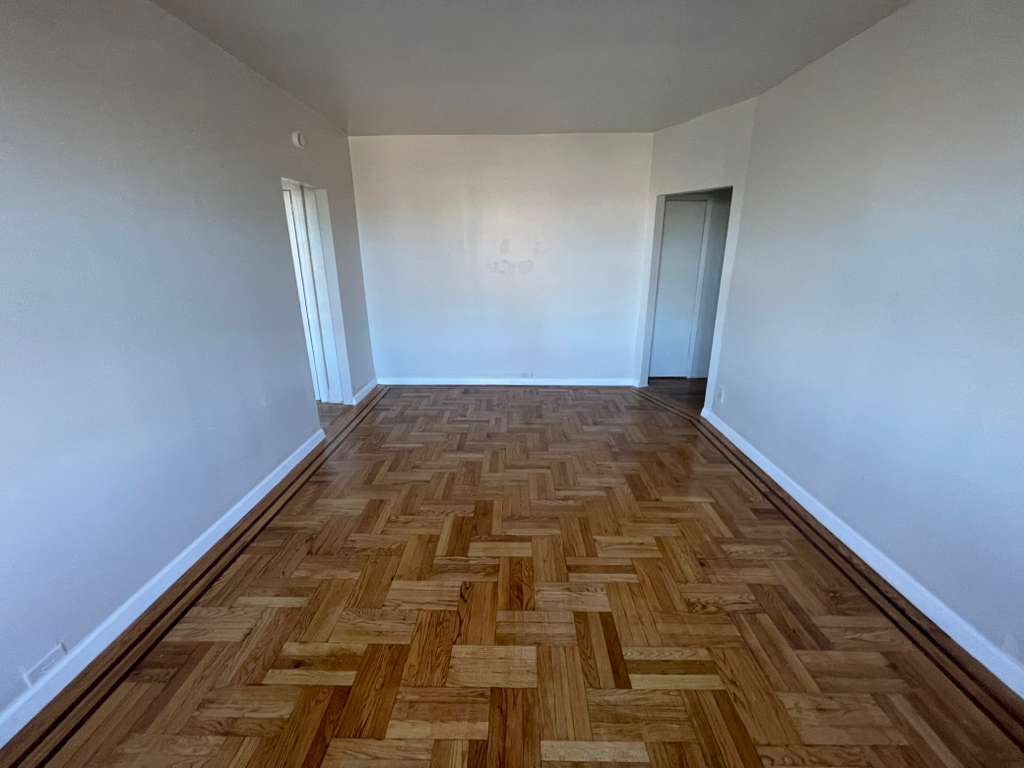 Apartment 158th Street  Queens, NY 11358, MLS-RD5524-11