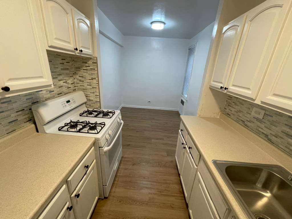 Apartment 67th Drive  Queens, NY 11375, MLS-RD5525-5