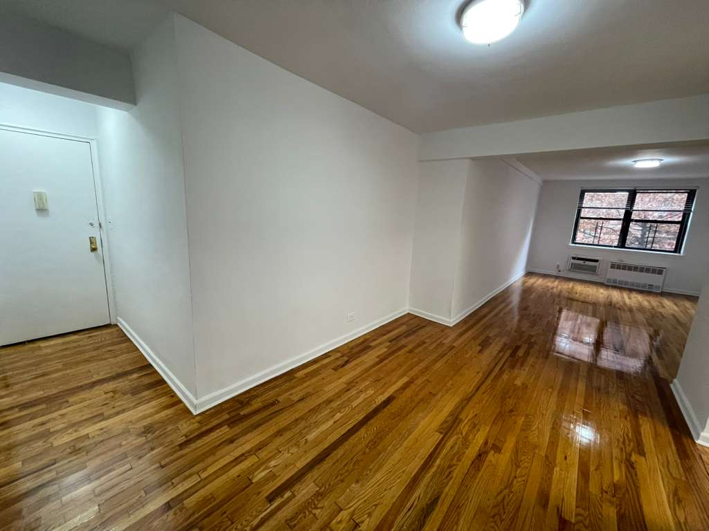 Apartment 67th Drive  Queens, NY 11375, MLS-RD5525-7