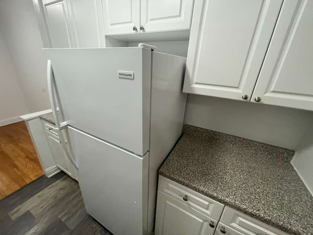 Apartment Booth Street  Queens, NY 111374, MLS-RD5526-5