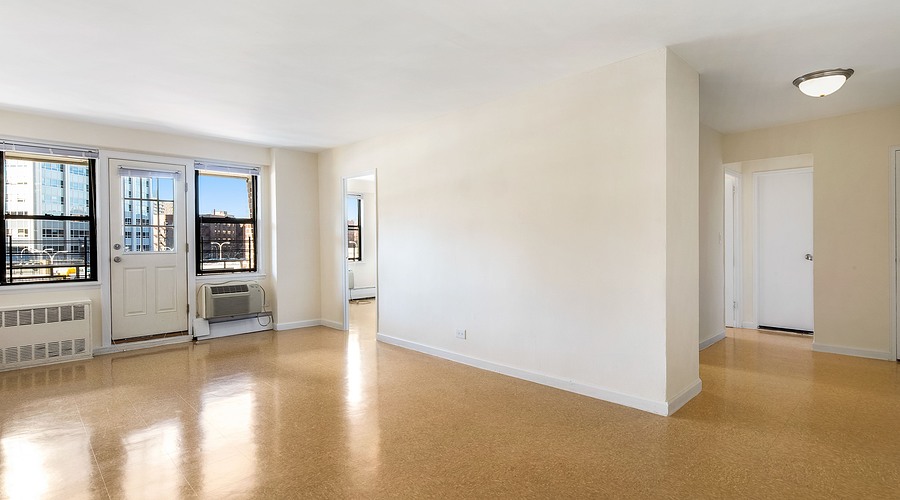 Apartment 57th Avenue  Queens, NY 11368, MLS-RD5532-3