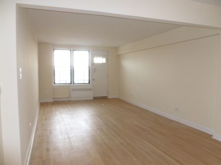 Apartment 37th Street  Long Island, NY 11101, MLS-RD5538-6