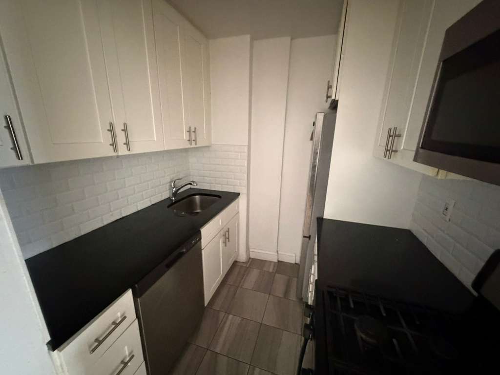 Apartment 98th Place Queens, NY 11374, MLS-RD5542-4