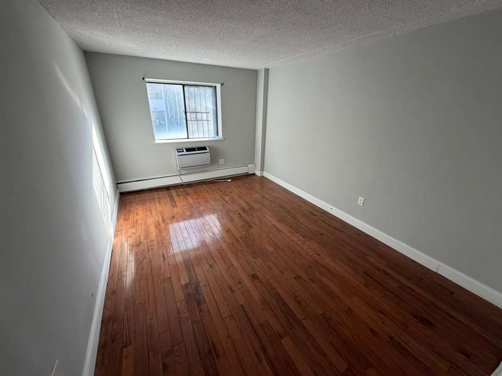 Apartment 98th Place Queens, NY 11374, MLS-RD5542-16