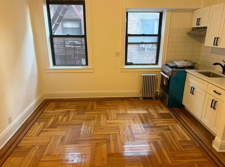  Saunders Street  Queens, NY 11374, MLS-RD5543-7