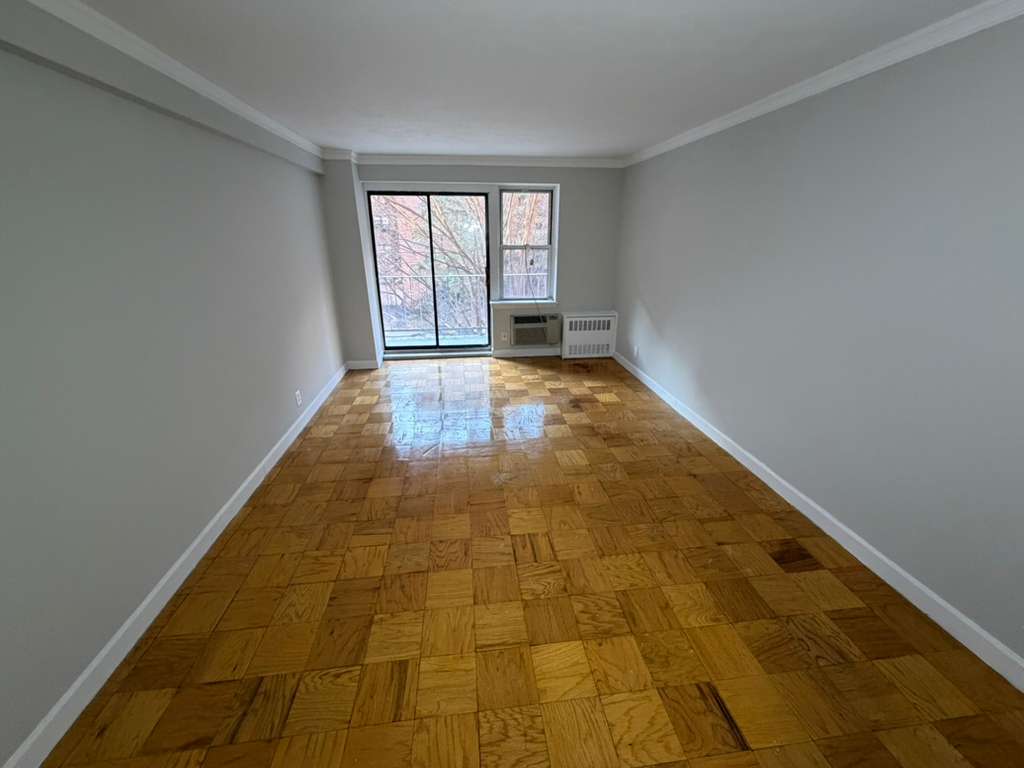 Apartment 118th Street  Queens, NY 11415, MLS-RD5547-7
