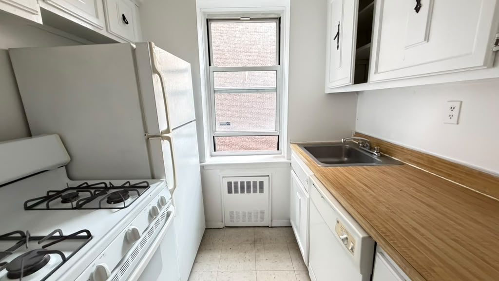 Apartment 118th Street Queens, NY 11415, MLS-RD5547-4