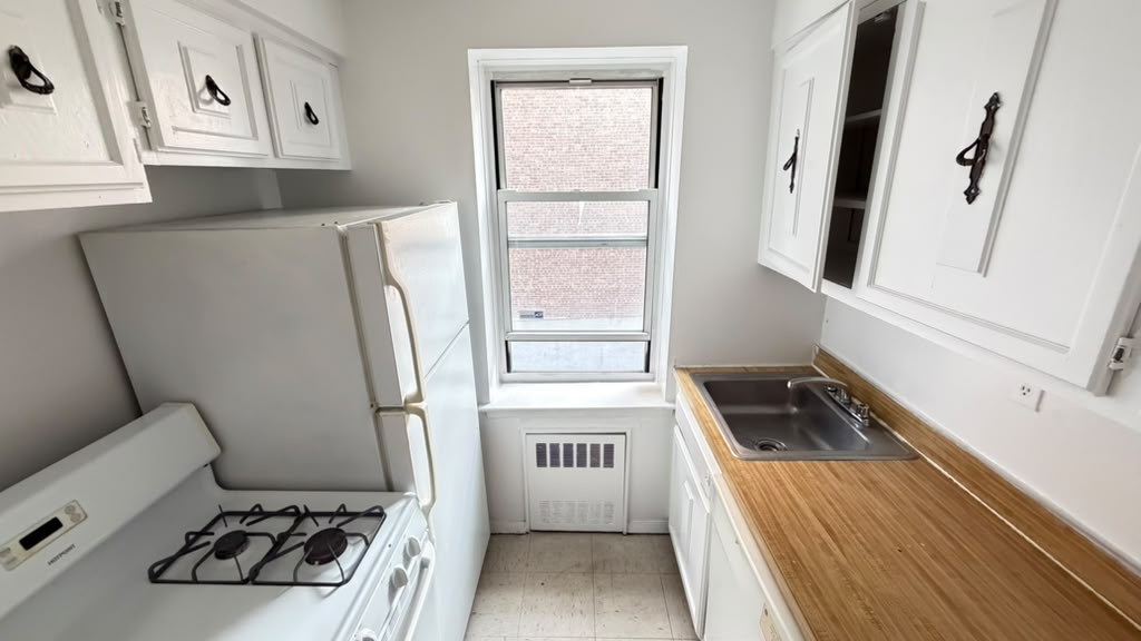Apartment 118th Street Queens, NY 11415, MLS-RD5547-5