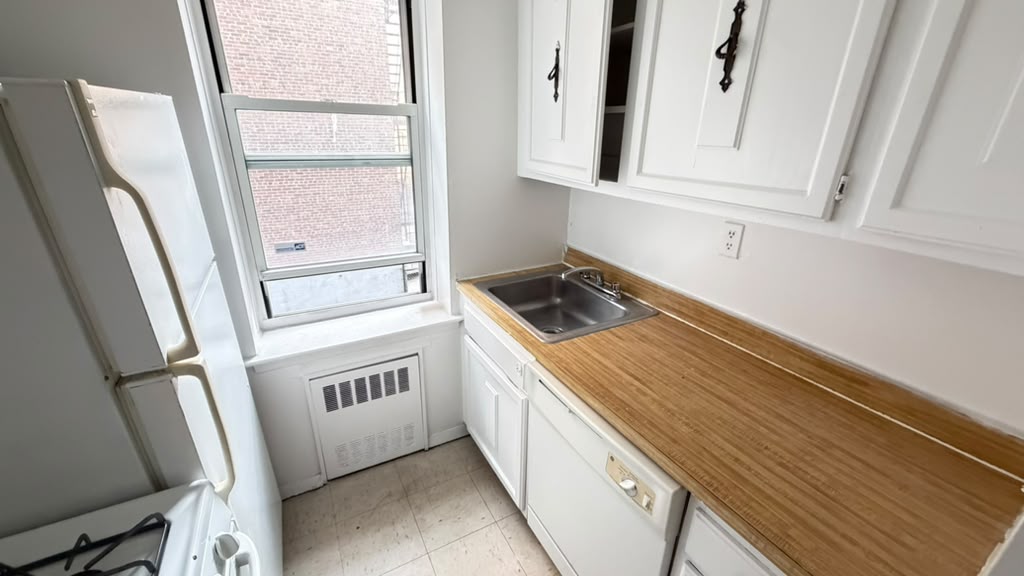 Apartment 118th Street Queens, NY 11415, MLS-RD5547-6