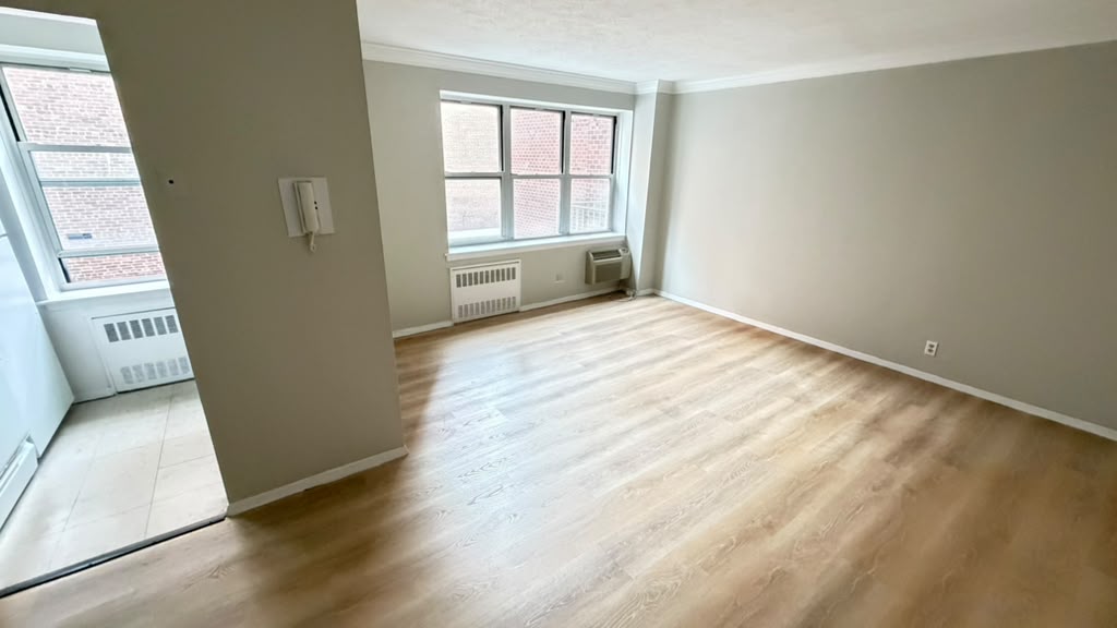 Apartment 118th Street Queens, NY 11415, MLS-RD5547-12