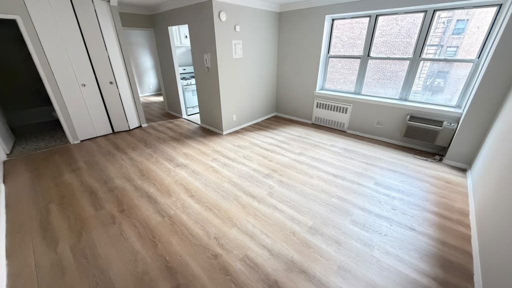 Apartment 118th Street Queens, NY 11415, MLS-RD5547-14
