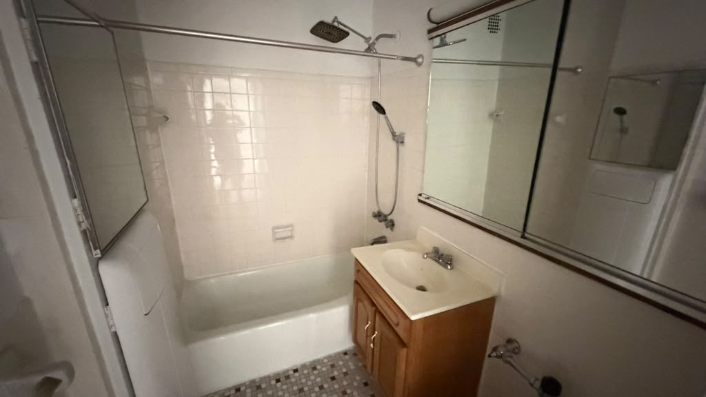 Apartment 118th Street Queens, NY 11415, MLS-RD5547-18