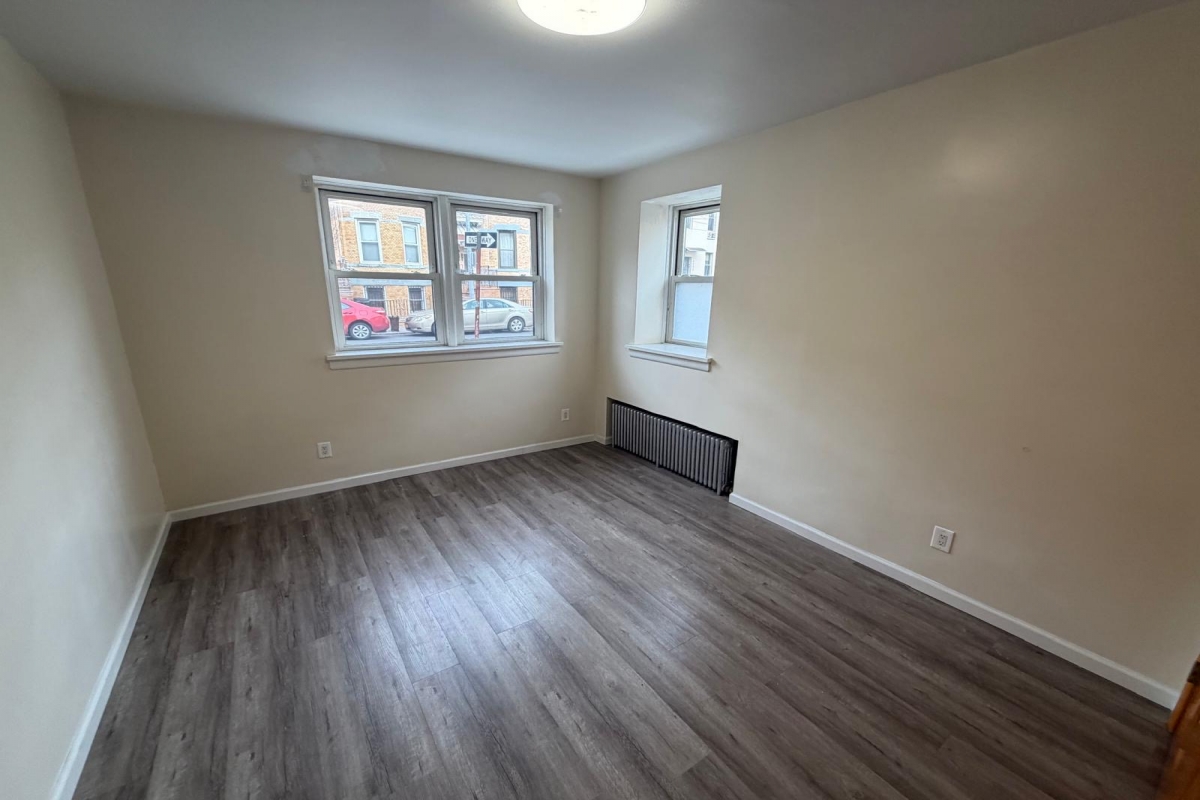  60th Street  Queens, NY 11385, MLS-RD5559-4