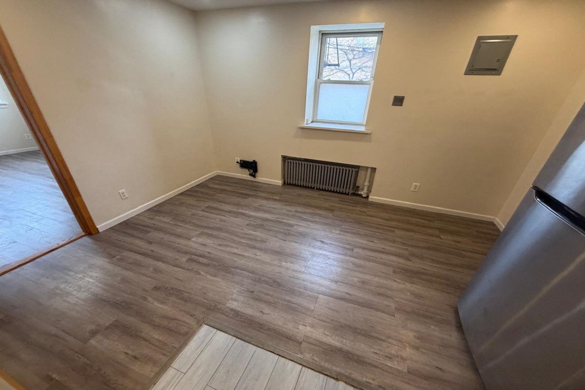  60th Street  Queens, NY 11385, MLS-RD5559-15