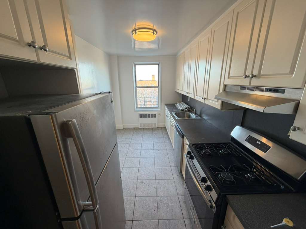 Apartment 150th Street Queens, NY 11367, MLS-RD5561-8