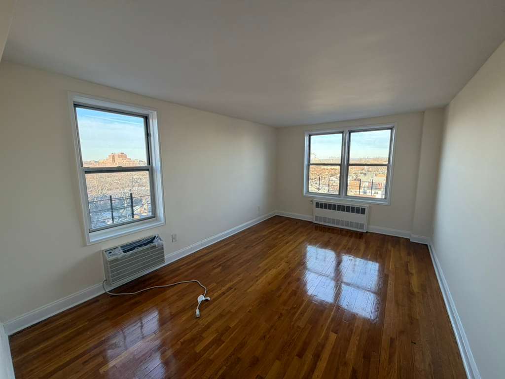 Apartment 150th Street Queens, NY 11367, MLS-RD5561-12