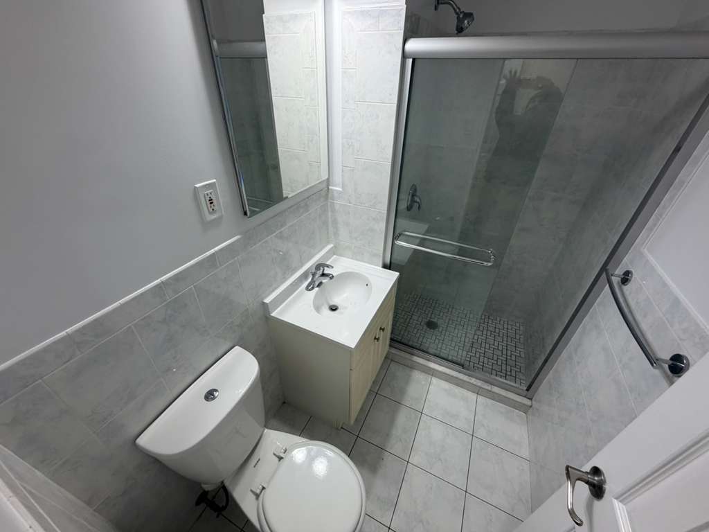 Apartment 150th Street  Queens, NY 11367, MLS-RD5562-17