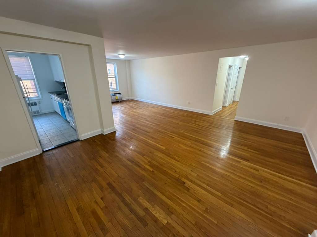 Apartment 150th Street Queens, NY 11367, MLS-RD5563-6